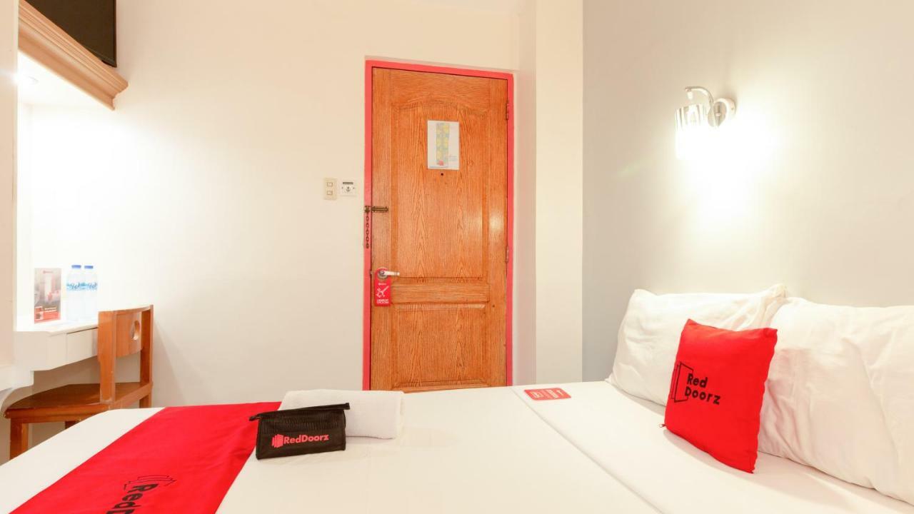 Hotel Reddoorz @ Paterno Street Tacloban Exteriér fotografie